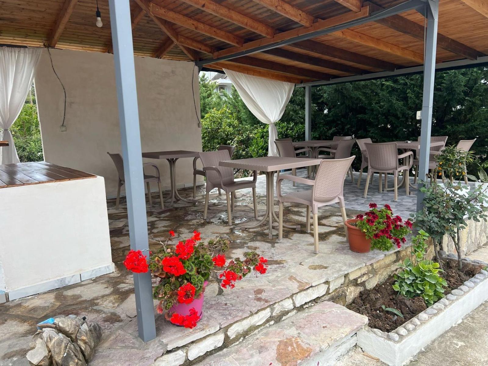 קסאמיל Villa Isufi מראה חיצוני תמונה